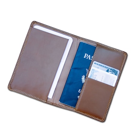 Dacasso Rustic Brown Leather Passport Holder AG-3242